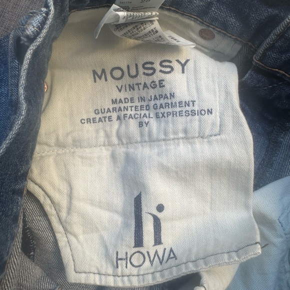 MOUSSY VINTAGE EVELYN CROPPED STRAIGHT-HI
Size 25 inseam 29”
Made in JAPAN - Picture 10 of 12